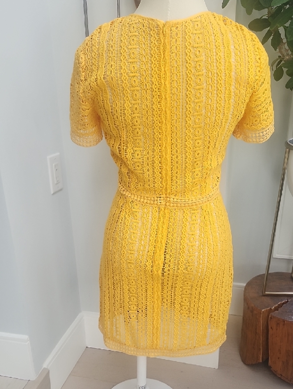 Michael Kors Bright Yellow Lace Mini Dress - Picture 2 of 9